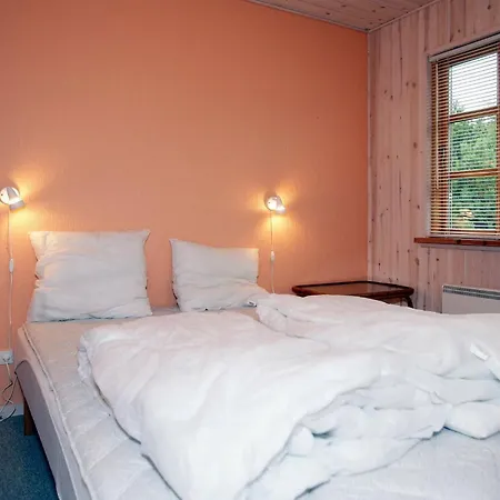 Holiday home 8 Person In R Dby Kramnitse